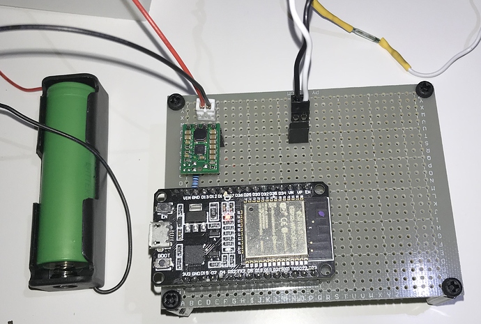 ESP32 Mailbox works on USB power but not battery - Need Help With